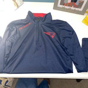 Patriots NFL quarter zip (boys medium)